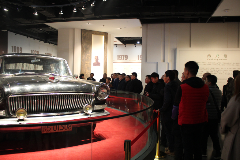 招商港灣集團管理班子“不忘初心，聚力前行”紅色之旅團建活動-